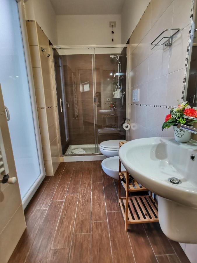 Camera Matrimoniale con Bagno Privato